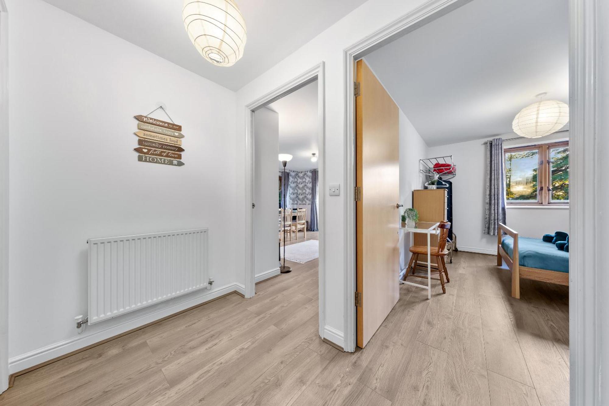 Apartment Croydon Fbs Retreat, Easy Access To Thornton Heath