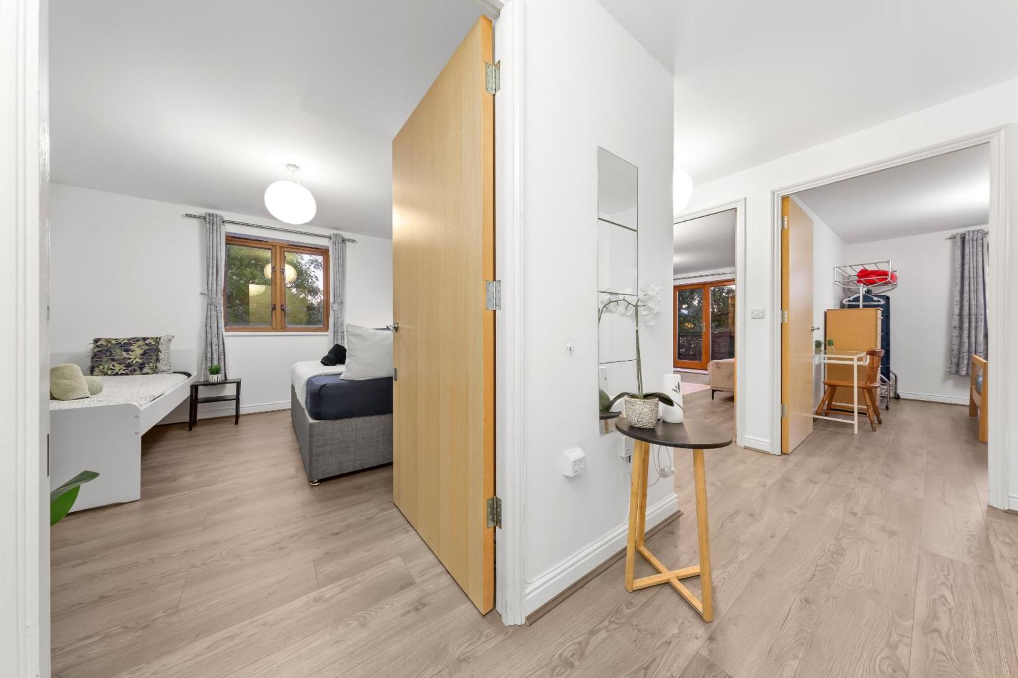Apartment Croydon Fbs Retreat, Easy Access To Thornton Heath