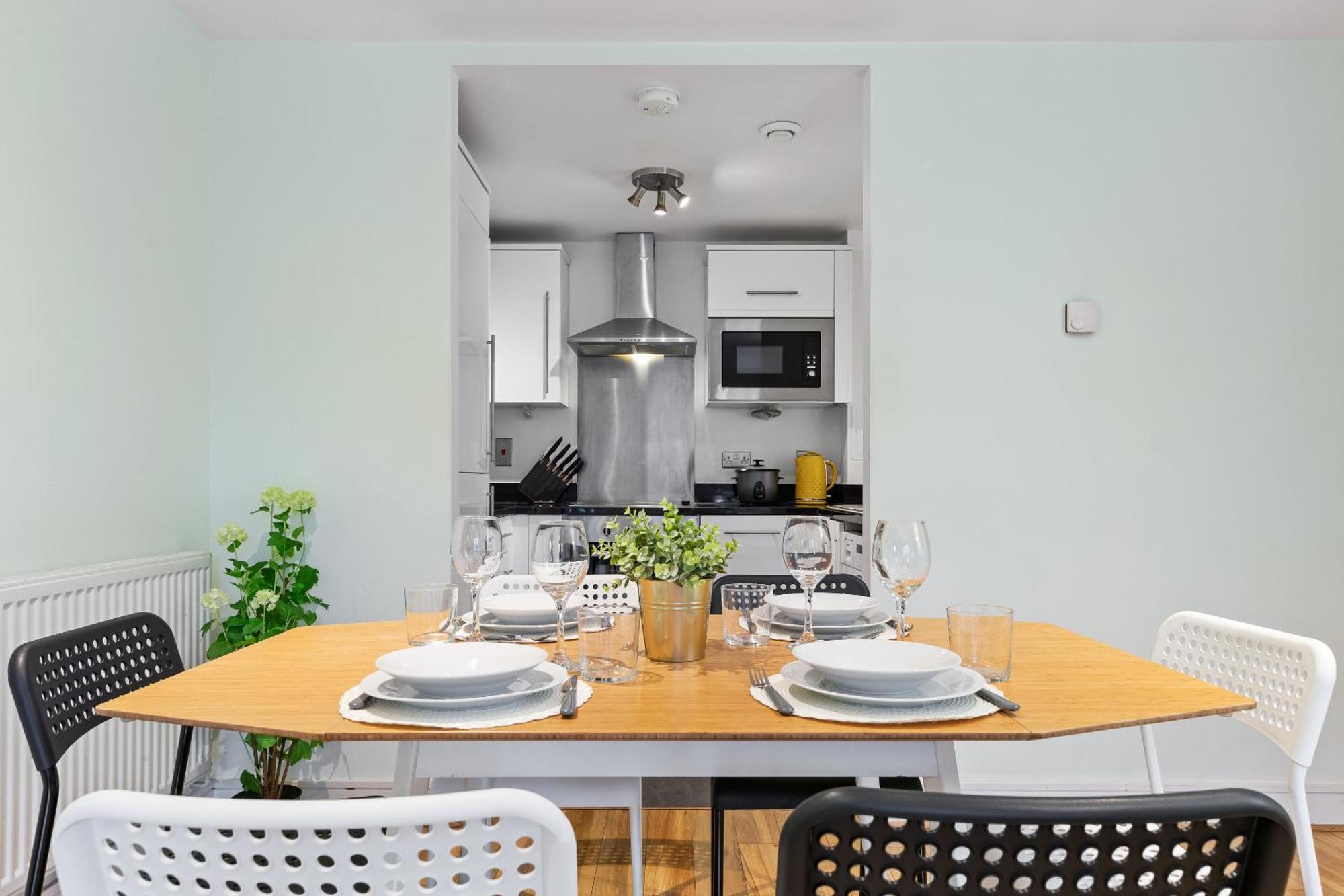 Croydon Fbs Retreat, Easy Access To Apartment Thornton Heath